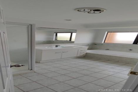 Photo of property in 728 Chapel Road, Dannemora, Auckland, 2016