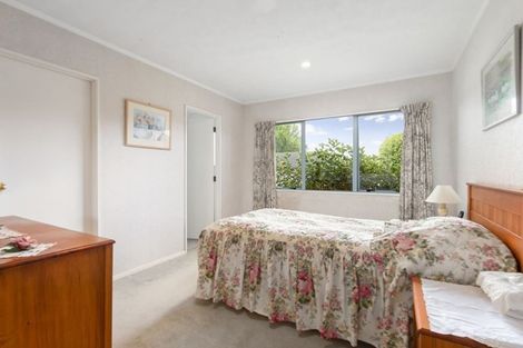 Photo of property in 3 Maurice Borich Place, Henderson, Auckland, 0610