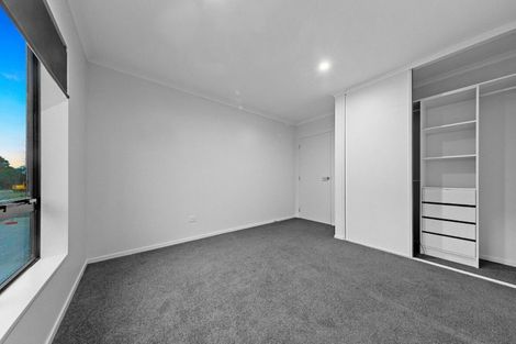 Photo of property in 2 Shortfin Place, Flat Bush, Auckland, 2019
