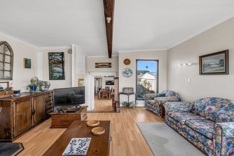 Photo of property in 35 Wainui Street, Koitiata, Whanganui, 4581