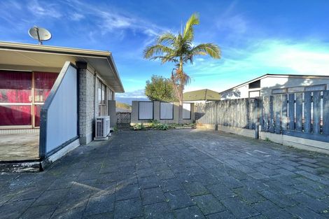 Photo of property in 9 Everglade Drive, Goodwood Heights, Auckland, 2105