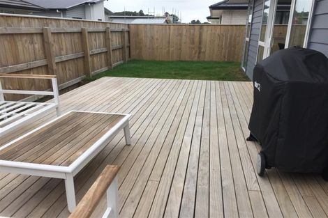 Photo of property in 8 Paioke Street, Waikanae, 5036