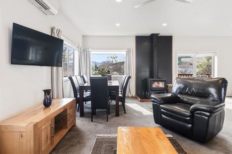 Photo of property in 124 Aubrey Road, Wanaka, 9305