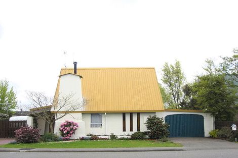 Photo of property in 98 Blackett Street, Rangiora, 7400