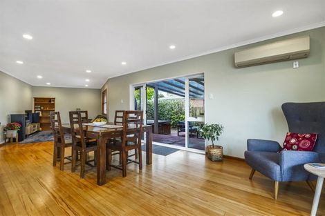 Photo of property in 12 Berkley Avenue, Hillcrest, Hamilton, 3216