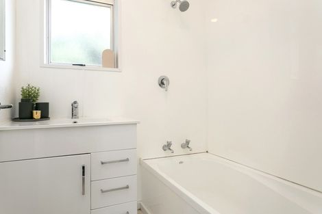 Photo of property in 1/141 Tauhara Road, Tauhara, Taupo, 3330