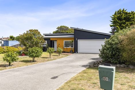 Photo of property in 51 Gawler Street, Te Horo Beach, Otaki, 5581