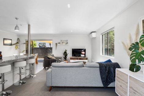 Photo of property in 356a Papamoa Beach Road, Papamoa Beach, Papamoa, 3118