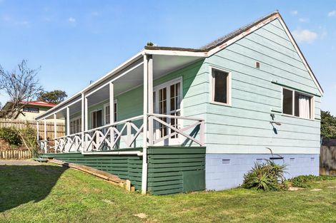 Photo of property in 2/35a Woodglen Road, Glen Eden, Auckland, 0602