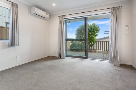 Photo of property in 44 Pukewhero Rise, Westgate, Auckland, 0614