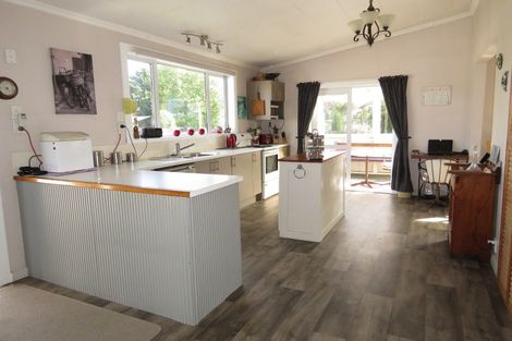 Photo of property in 28 Victory Street, Reefton, 7830