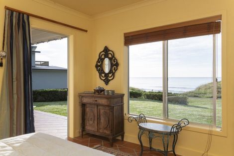 Photo of property in 599 Waihau Road, Tolaga Bay, 4073