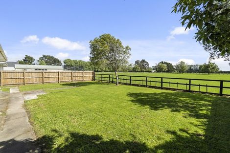 Photo of property in 8 Egmont Place, Westbrook, Palmerston North, 4412