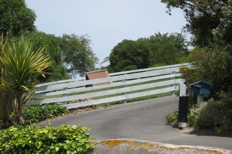 Photo of property in 90 Taylors Mistake Road, Scarborough, Christchurch, 8081