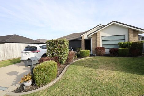 Photo of property in 17 Harding Drive, Papamoa Beach, Papamoa, 3118