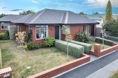 Photo of property in 1/36 Tuckers Road, Redwood, Christchurch, 8051