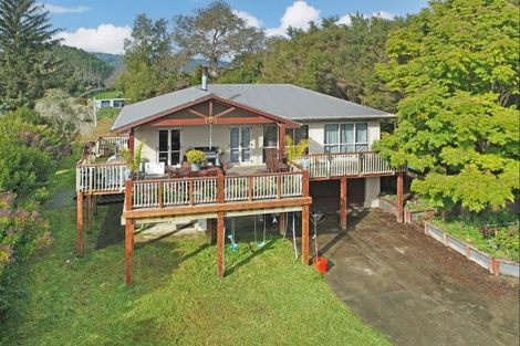 Photo of property in 229 Skyhigh Road, Hunua, Papakura, 2583
