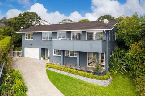 Photo of property in 11 Ponui Place, Mairangi Bay, Auckland, 0630
