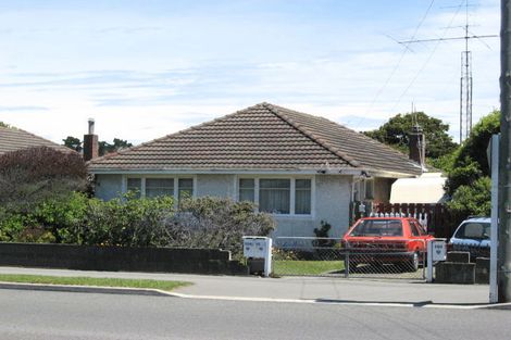 Photo of property in 104 Estuary Road, South New Brighton, Christchurch, 8062