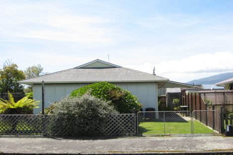 Photo of property in 143 Queen Street, Westport, 7825