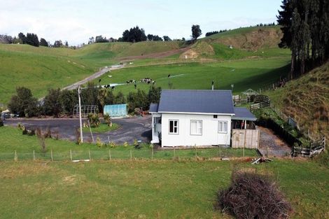 Photo of property in 114 Glengarry Road, Dannevirke, 4978