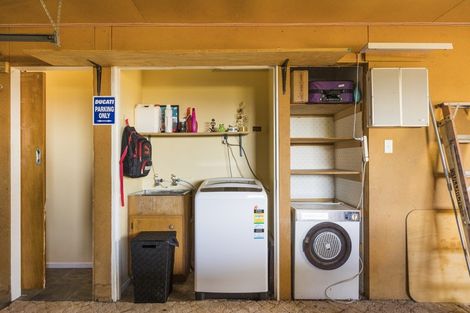 Photo of property in 23 Heatherlea Heights, Feilding, 4702