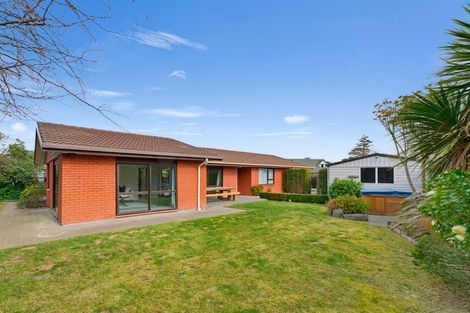 Photo of property in 52 Valecrest Avenue, Parklands, Christchurch, 8083