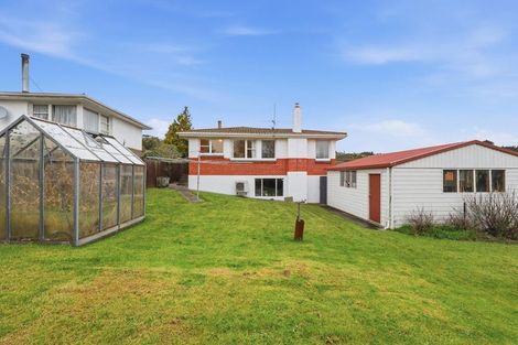 Photo of property in 8 Bell Crescent, Concord, Dunedin, 9018
