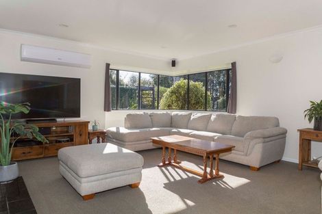 Photo of property in 97 Adelaide Road, Dannevirke, 4930