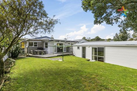 Photo of property in 9 Cedar Street, Maungaraki, Lower Hutt, 5010