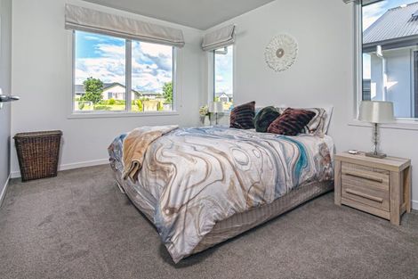 Photo of property in 7 Capstan Crescent, Whitianga, 3510