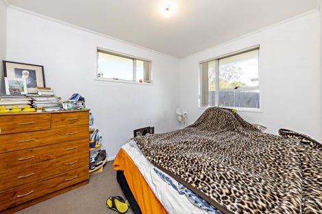 Photo of property in 14 Frobisher Way, Clendon Park, Auckland, 2103