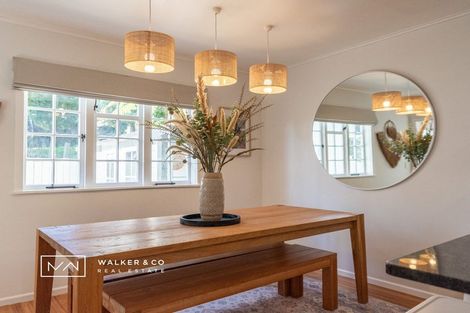 Photo of property in 4 Elmslie Road, Pinehaven, Upper Hutt, 5019