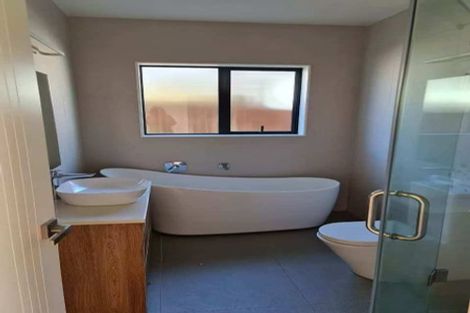 Photo of property in 27 Hangar Lane, Whenuapai, Auckland, 0618