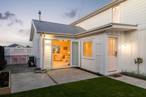 Photo of property in 17 El Patron Lane, Halswell, Christchurch, 8025