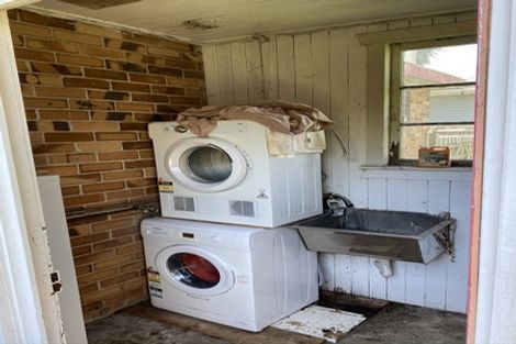 Photo of property in 19 Duders Avenue, Devonport, Auckland, 0624