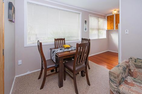 Photo of property in 28 Mack Place, Red Hill, Papakura, 2110