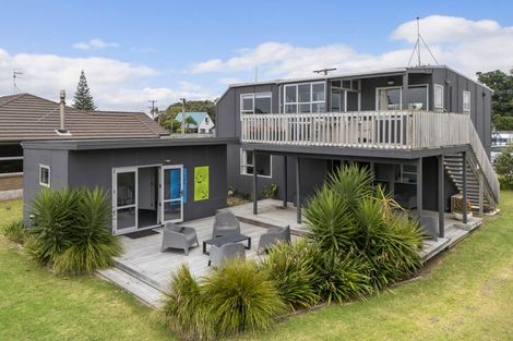 Photo of property in 61 Seaforth Road, Waihi Beach, 3611