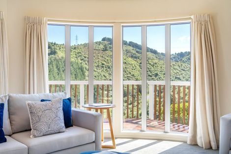Photo of property in 23 Garrett Place, Riverstone Terraces, Upper Hutt, 5018