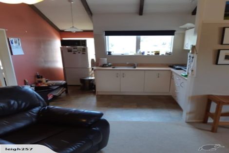 Photo of property in 1a Woodstock Terrace, Tawa, Wellington, 5028