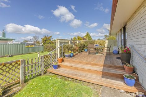 Photo of property in 1b Willow Grove, Waipukurau, 4200