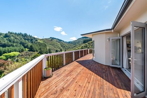 Photo of property in 23 Garrett Place, Riverstone Terraces, Upper Hutt, 5018