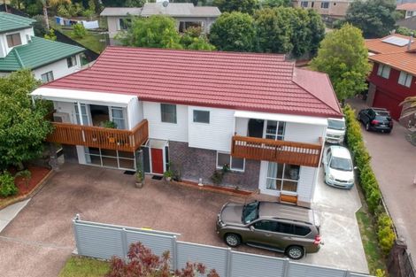 Photo of property in 30 Sturm Avenue, Massey, Auckland, 0614