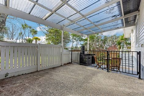 Photo of property in 6 Tagor Street, Glen Eden, Auckland, 0602