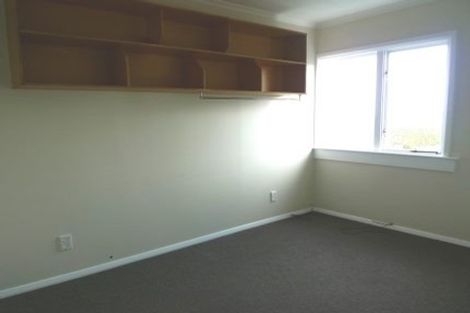 Photo of property in 109 Black Rock Road, Newlands, Wellington, 6037