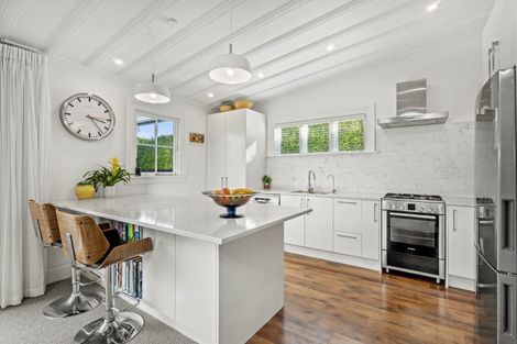 Photo of property in 108 Burnley Terrace, Sandringham, Auckland, 1025