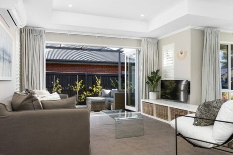 Photo of property in 12 Holbrook Way, Westmorland, Christchurch, 8025