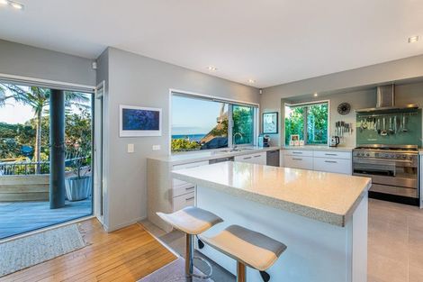 Photo of property in 12 Whitby Crescent, Mairangi Bay, Auckland, 0630