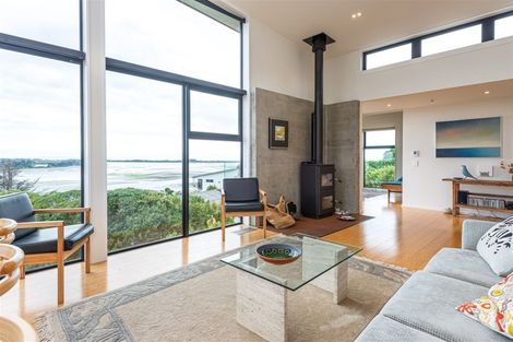 Photo of property in 45 Saint Andrews Hill Road, Mount Pleasant, Christchurch, 8081