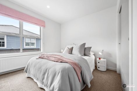 Photo of property in 5a Park Street, Thorndon, Wellington, 6011